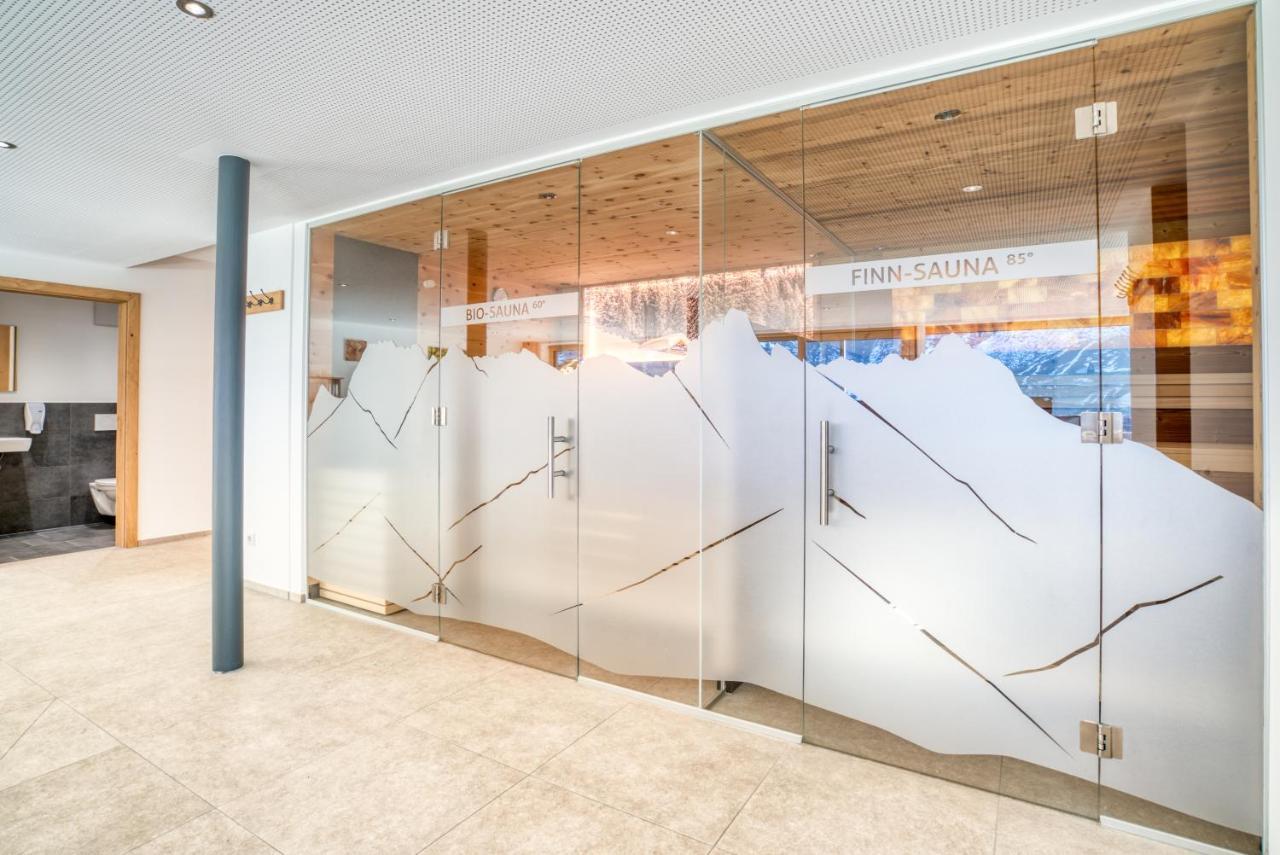 Hus23 With Wellness Apartment Schröcken Екстериор снимка