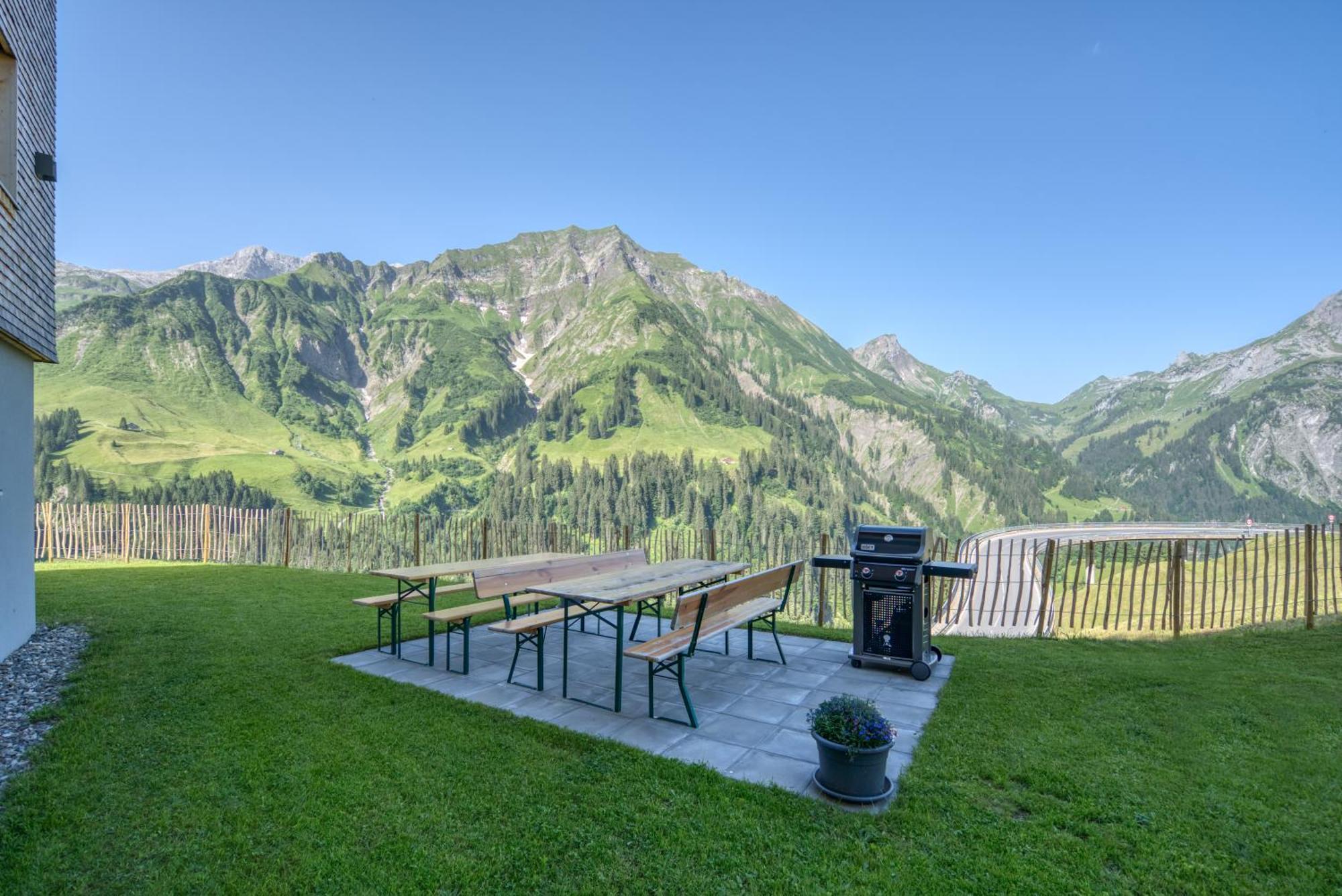 Hus23 With Wellness Apartment Schröcken Екстериор снимка